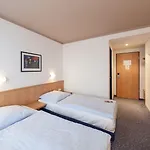 Garner Sued By Ihg Hotel