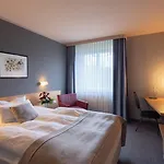 Garner Sued By Ihg Hotel