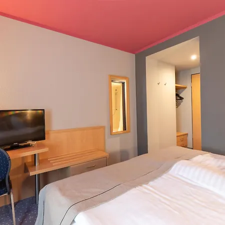 Hotel Novum Seegraben 3*