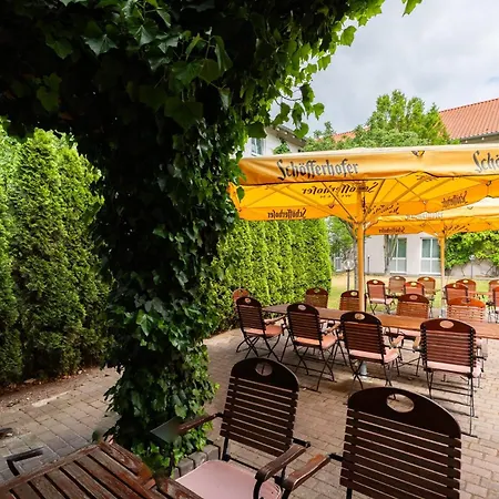 Hotel Garner Sued By Ihg Cottbus