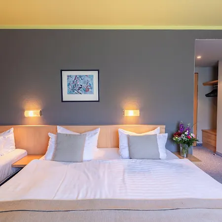 Szálloda Garner Sued By Ihg