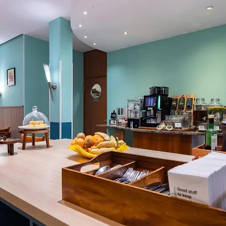 Hotel Garner Sued By Ihg 3*