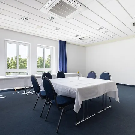 Hotel Garner Sued By Ihg Cottbus