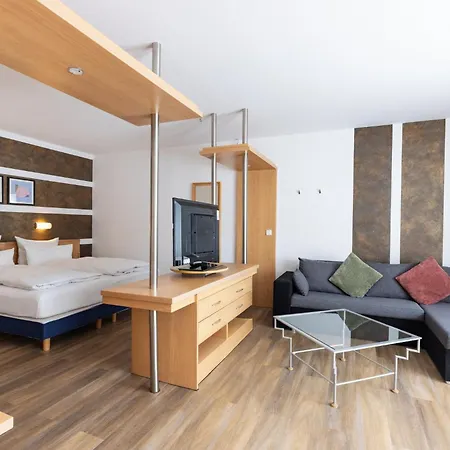 Hotel Garner Sued By Ihg