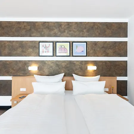 Garner Sued By Ihg Hotel Cottbus