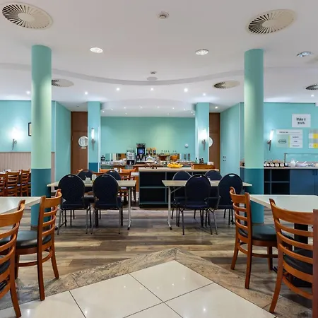 Garner Sued By Ihg Cottbus